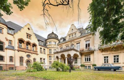 Beesenstedt in Germania: un castello di campagna diventato centro culturale di richiamo, <a target="_blank" rel="noopener" href="https://schloss-beesenstedt.de">Schloss Beesenstedt</a>