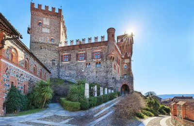 Castello medievale in vendita Pavone Canavese, Piemonte, Foto 30/38