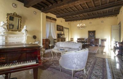 Castello medievale in vendita Croci di Calenzano, Toscana, Zona giorno