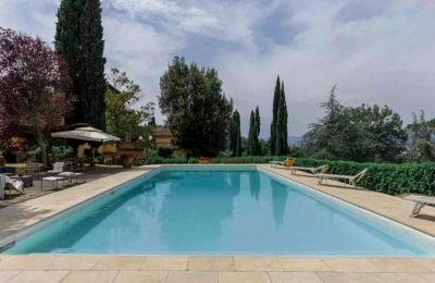 Castello medievale in vendita Vicchio, Toscana, Piscina