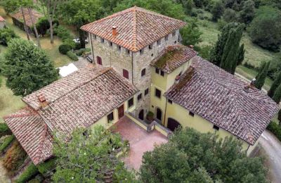 Castello medievale in vendita Vicchio, Toscana, Foto con drone