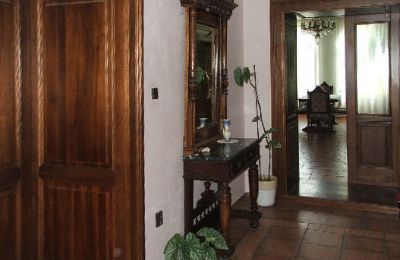Villa padronale in vendita Trnavský kraj, okres Hlohovec, Koplotovce, Frídeský kaštieľ, Regione di Trnava, Interier vstupná chodba