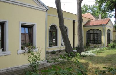 Villa padronale in vendita Trnavský kraj, okres Hlohovec, Koplotovce, Frídeský kaštieľ, Regione di Trnava, Hlavná kúria