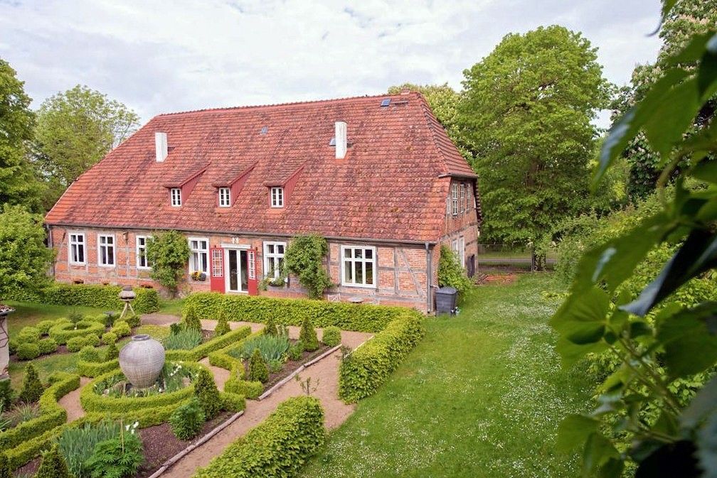 Immagini Gutshaus Markow bei Stavenhagen