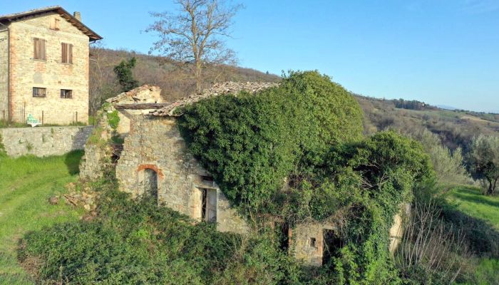 Casa di campagna in vendita Perugia, Umbria,  Italia