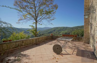 Casa di campagna in vendita 06010 Monte Santa Maria Tiberina, Umbria, Foto 9/28