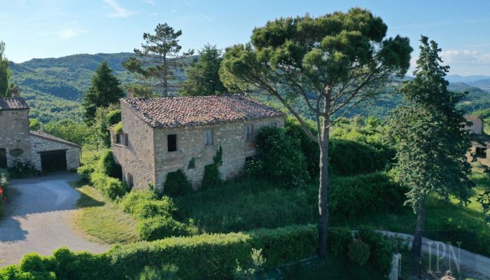 Casa di campagna in vendita 06019 Umbertide, Umbria,  Italia