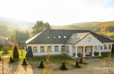 Villa padronale in vendita Trenčiansky kraj, okres Trenčín, Melčice - Lieskové, Melčice, Západné Slovensko, Foto 2/27