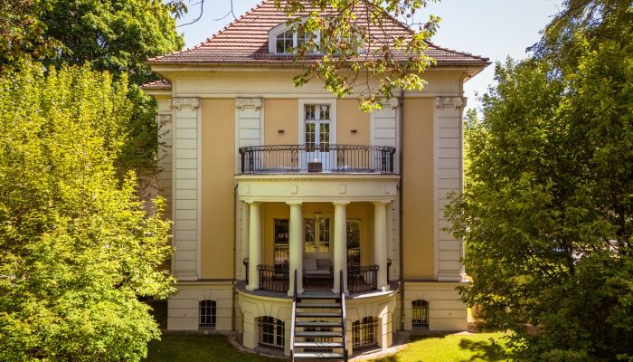 Villa d’epoca di lusso nella migliore zona residenziale di Potsdam