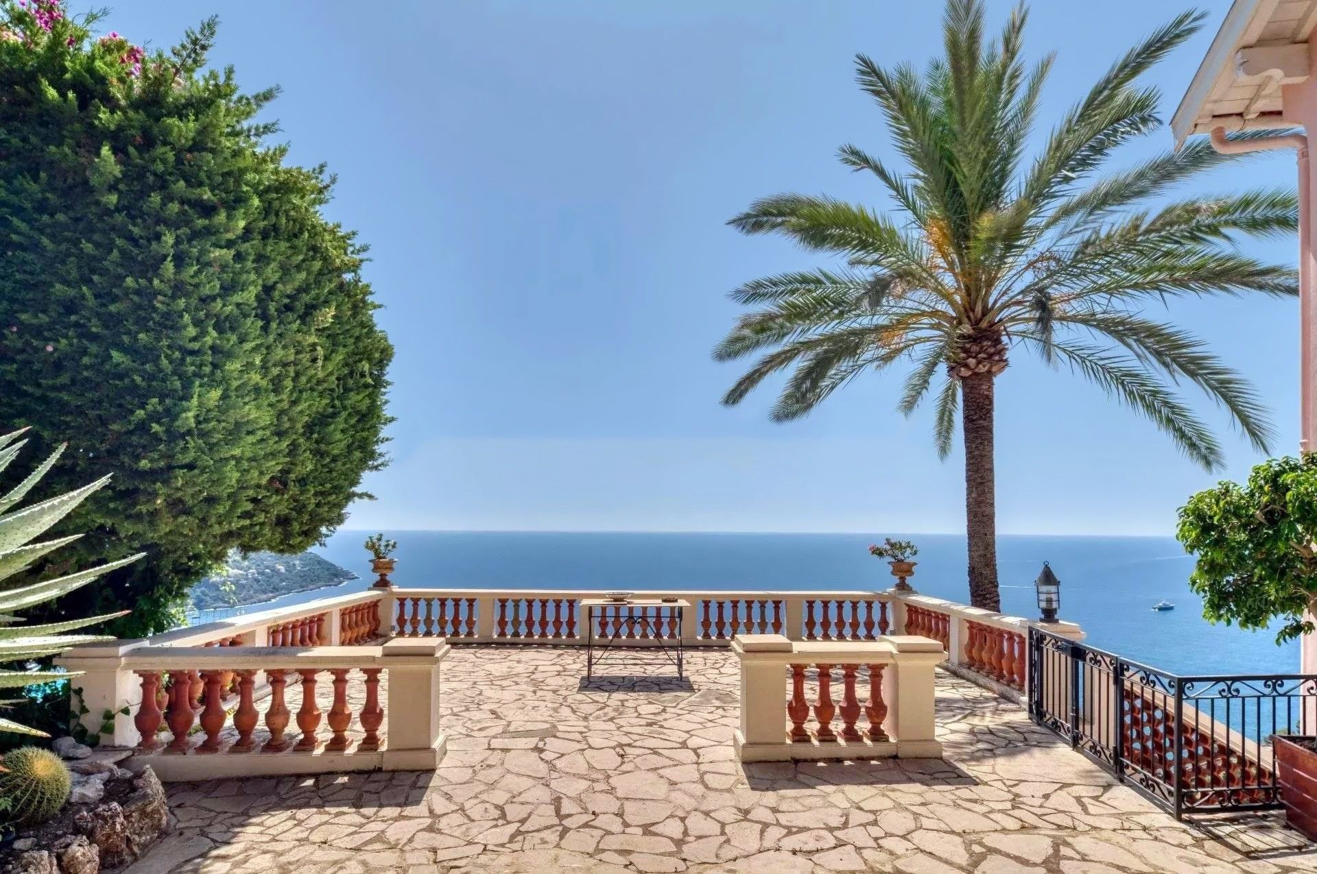 Roquebrune-Cap-Martin, Provenza-Alpi-Costa Azzurra in vendita