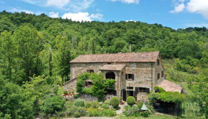 Casa di campagna in vendita 06010 Monte Santa Maria Tiberina, Umbria,  Italia