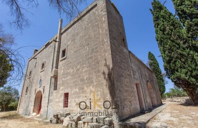 Proprietà storica in vendita Francavilla Fontana, Puglia, Foto 4/34