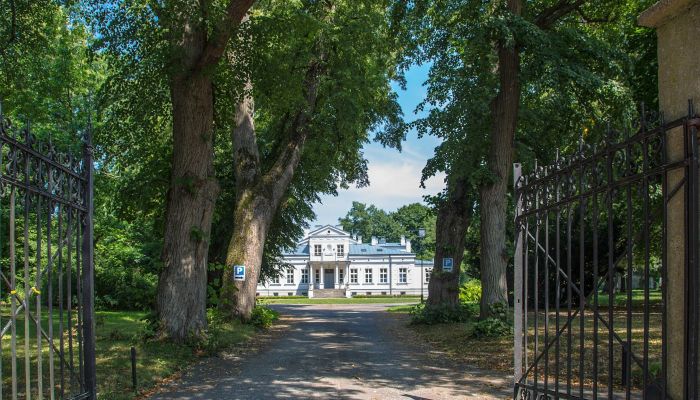 Villa padronale in vendita Ojrzanów, Masovia,  Polonia