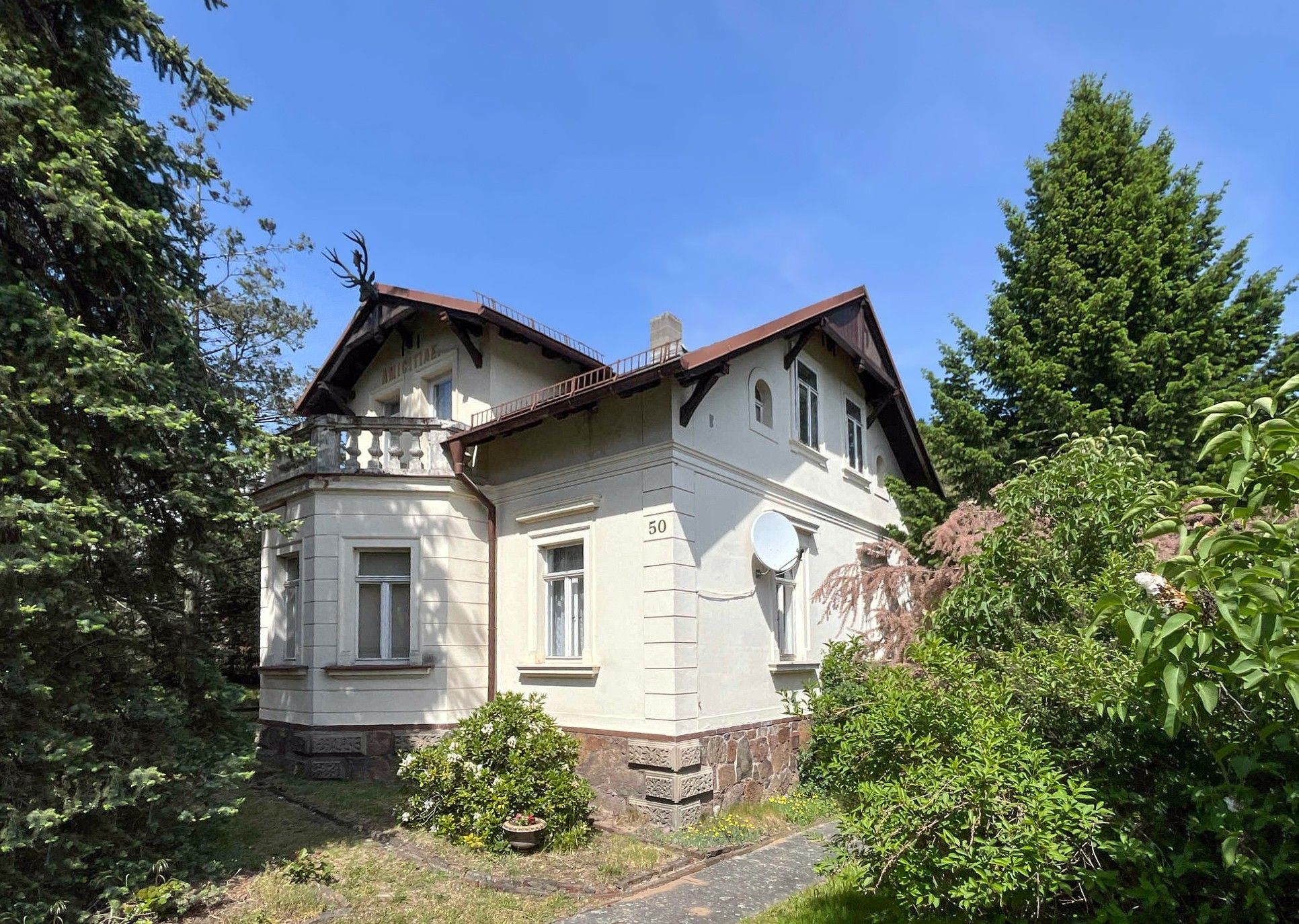 Immagini Villa in stato originale a Radebeul, Sassonia