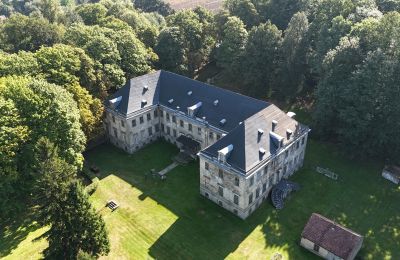 Immobili storici, Complesso di castello e parco a Pobiedna, Bassa Slesia