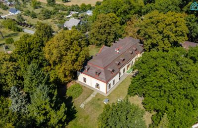 Villa padronale in vendita Rakovec nad Ondavou, Regione di Košice, Proprietà