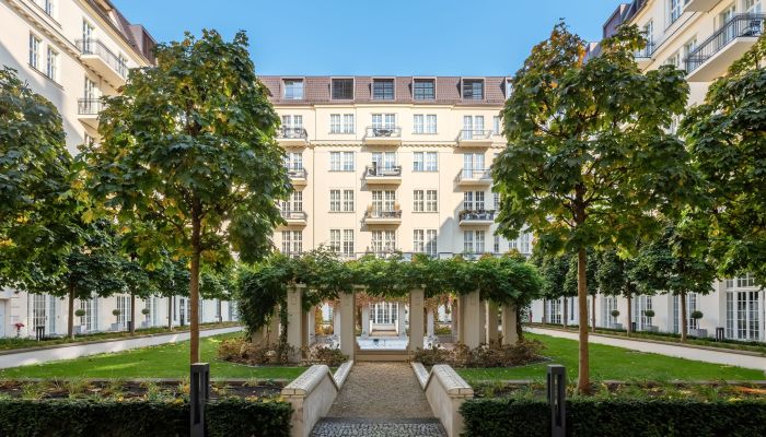Appartamento in edificio storico in vendita Berlin, Berlino,  Germania