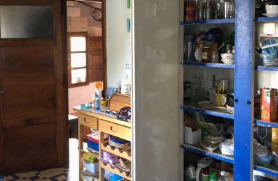 Casa di campagna in vendita Niévares, Asturie, Alter Schrank in der Küche 
