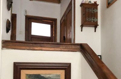 Casa di campagna in vendita Niévares, Asturie, Flur 1 OG