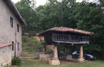 Casa di campagna in vendita Niévares, Asturie, Horreo