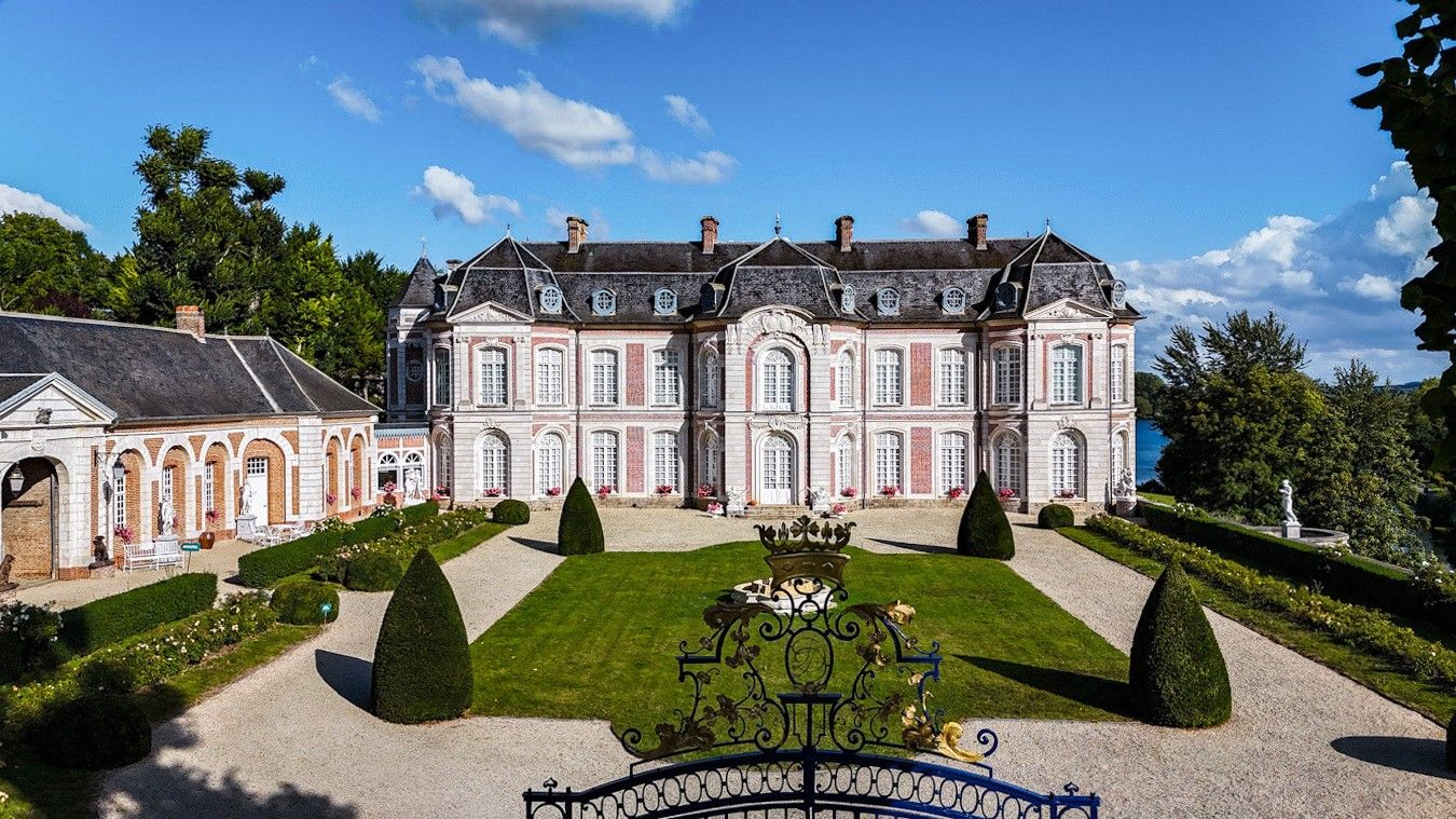 Immagini Château del XVIII secolo immerso nel Parco Naturale della Somme