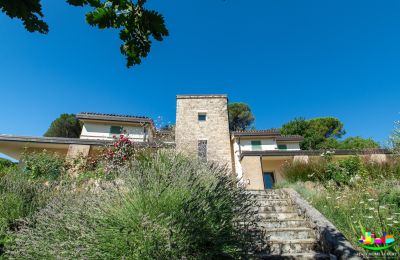 Casale in vendita Perugia, Umbria, Foto 2/51