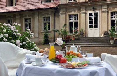 Villa padronale in vendita Popowo Stare, Pałac w Popowie Starym, Grande Polonia, Vista posteriore