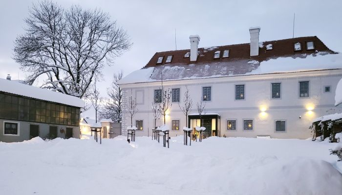 Un castello con consumi energetici paragonabili a una casa monofamiliare a Praga