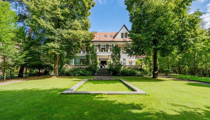 Villa storica in vendita Berlin, Berlino