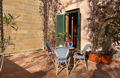 Villa storica in vendita Loro Ciuffenna, Toscana, Foto 19/35