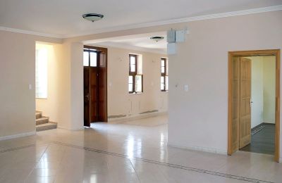 Villa padronale in vendita Nógrád vármegye, Sala d'ingresso