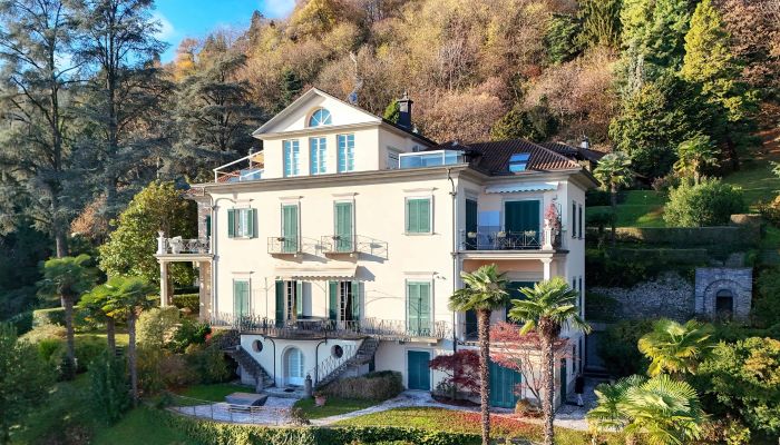 Appartamento con vista lago nella Villa Azalea, Meina