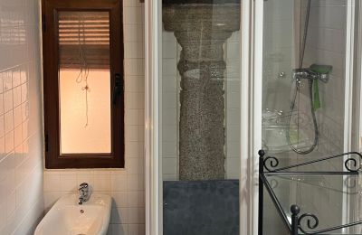 Appartamento in edificio storico in vendita Toledo, Amador de los Ríos 2, Castilla-La Mancha, Bagno