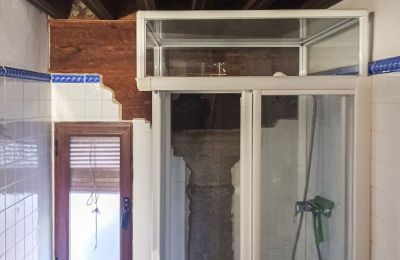 Appartamento in edificio storico in vendita Toledo, Amador de los Ríos 2, Castilla-La Mancha, Bagno