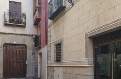 Appartamento in edificio storico in vendita Toledo, Amador de los Ríos 2, Castilla-La Mancha, Vista esterna