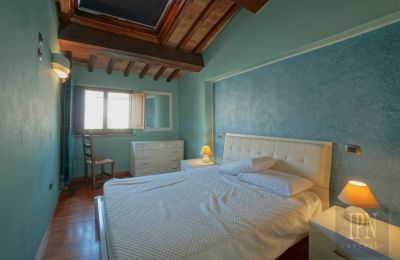 Appartamento in edificio storico in vendita Città di Castello, Umbria, Foto 16/24