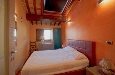 Appartamento in edificio storico in vendita Città di Castello, Umbria, Foto 18/24