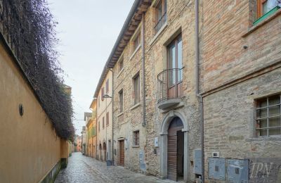 Appartamento in edificio storico Città di Castello, Umbria