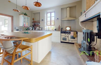 Casa di campagna in vendita Mouzon, Nuova Aquitania, Cucina