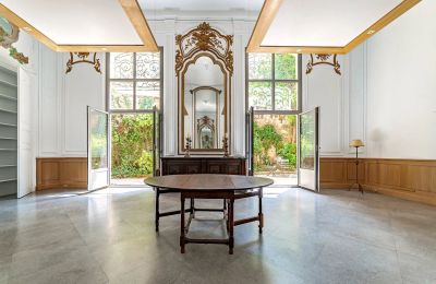 Appartamento in edificio storico in vendita Uzès, Occitania, Foto 6/30