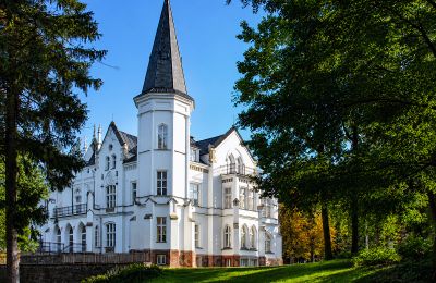 Immobili storici, Dimora storica "Villa Victoria" in stile neogotico nel sud-ovest della Polonia