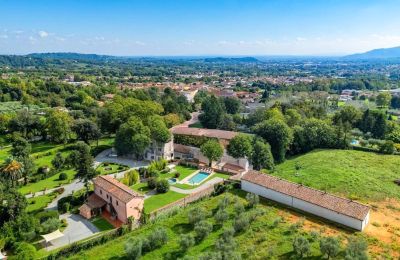 Castello in vendita Capannori, Toscana, Posizione dell'immobile