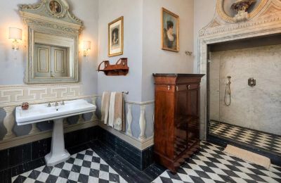 Castello in vendita Capannori, Toscana, Bagno