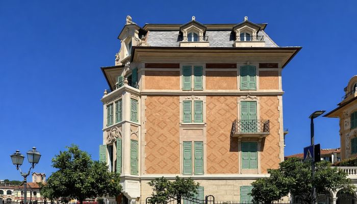 Appartamento in edificio storico in vendita Rapallo, Liguria