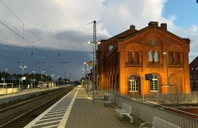 Proprietà storica in vendita 49356 Diepholz, Am Bahnhof  1, Bassa Sassonia, Am Bahnsteig, Einstieg  ICE Richtung Süden
