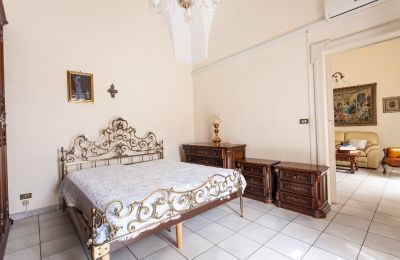 Appartamento in edificio storico in vendita Oria, Via Latiano 74, Puglia, Foto 8/30