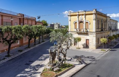 Appartamento in edificio storico in vendita Oria, Via Latiano 74, Puglia, Foto 1/30
