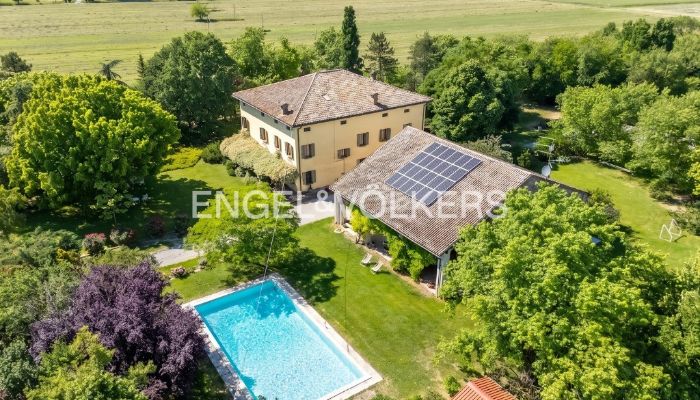 Villa padronale in vendita Parma, Emilia-Romagna