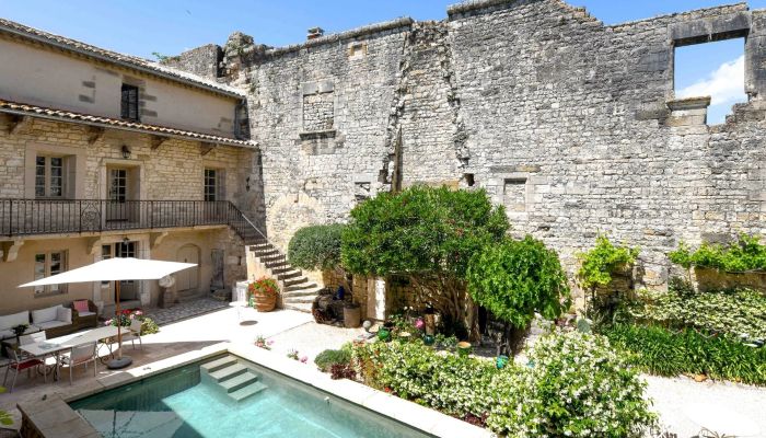 Proprietà storica in vendita Uzès, Occitania