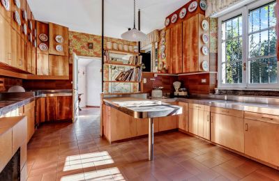 Villa storica in vendita 21019 Somma Lombardo, Lombardia:  Cucina